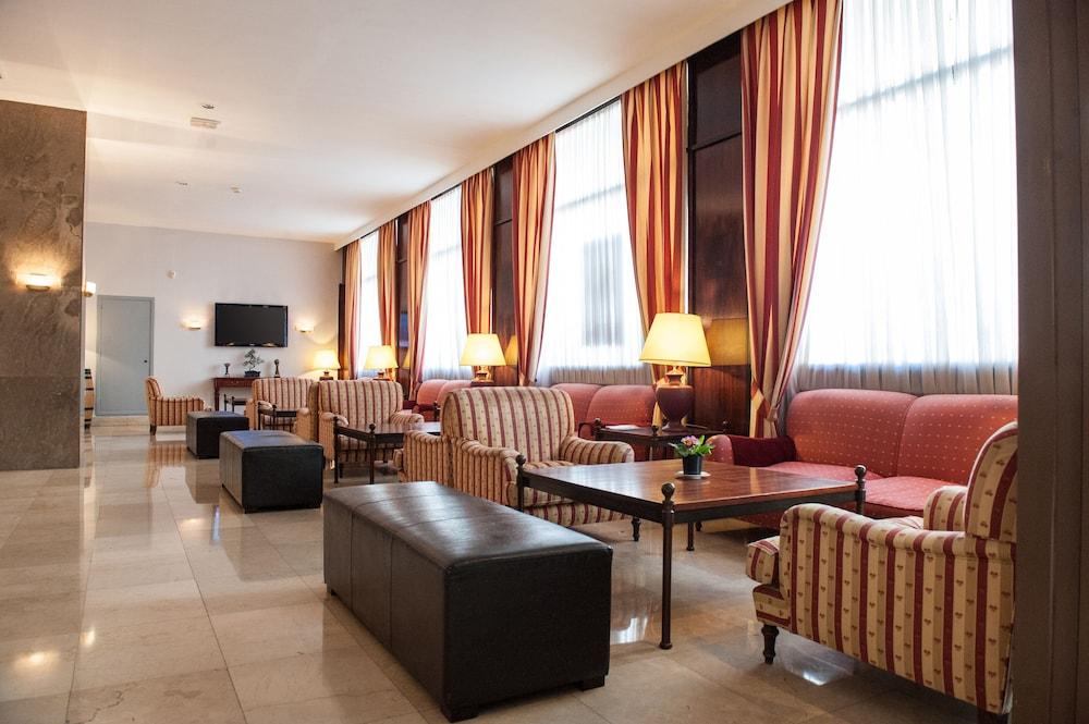 Éibar Hotel Unzaga Plaza מראה חיצוני תמונה