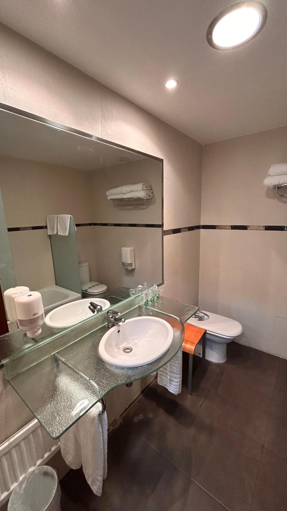 Éibar Hotel Unzaga Plaza מראה חיצוני תמונה