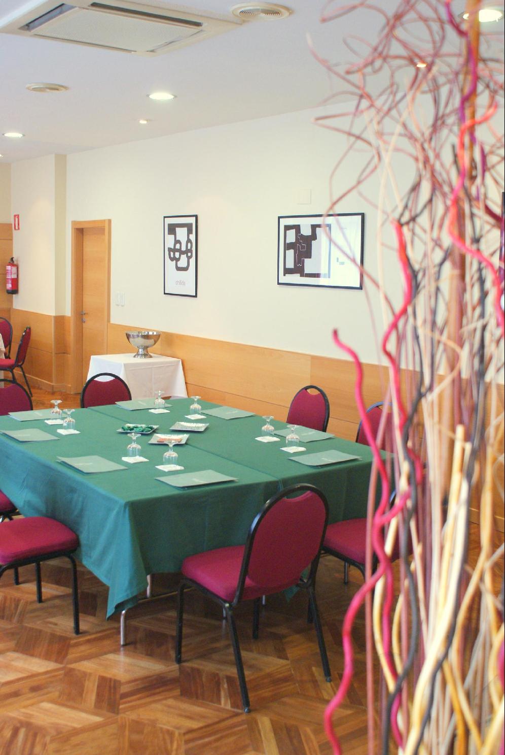 Éibar Hotel Unzaga Plaza מראה חיצוני תמונה